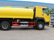 Gelber Tanklastzug-Wasser-Berieselungsanlagen-LKW 6x4 18m3 mit HW76 verlängern Fahrerhaus