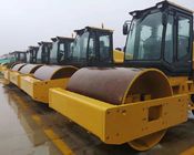 Gelbes Shantui 22 Trommel 120Kw der Tonnen-Straßen-Baumaschinen-SR22MA eins
