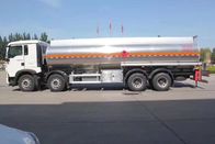 Gefährlicher chemischer Transporter-LKW mit HW76 Euro 2 der Kabinen-ZZ1317N4667W 8X4