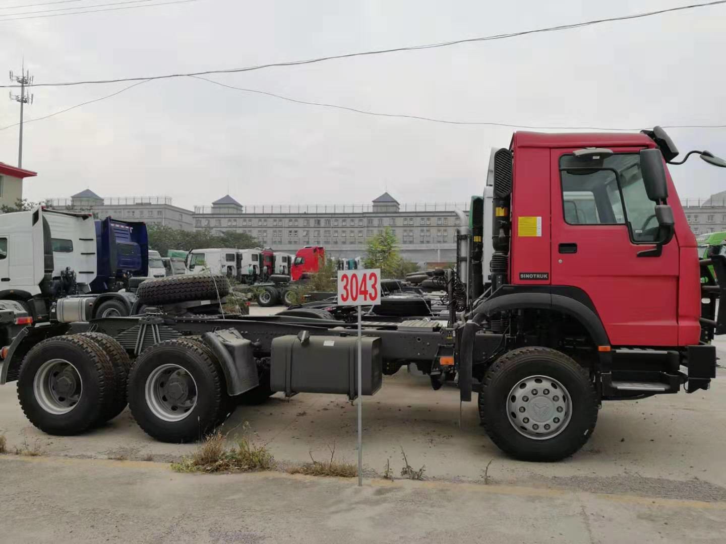 LKW des Sattelzug-371HP mit Reifen 12.00R20 und Vorderachse HF9