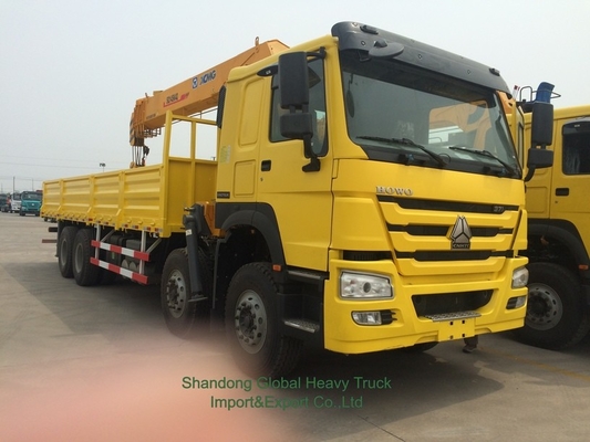 Brandneuer 6X4 HOWO Flachbett-LKW.
