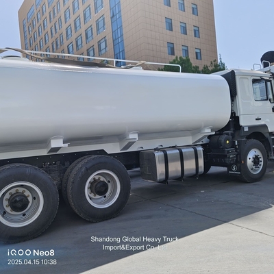 Sinotruk HOWO 6X4 20000 L 25000 L Transportfracht Öltanker Lastwagen Öltanker Tankwagen