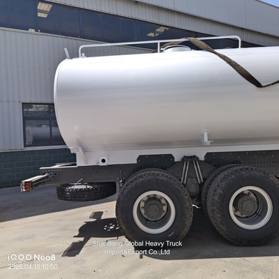Sinotruk HOWO 6X4 20000 L 25000 L Transportfracht Öltanker Lastwagen Öltanker Tankwagen