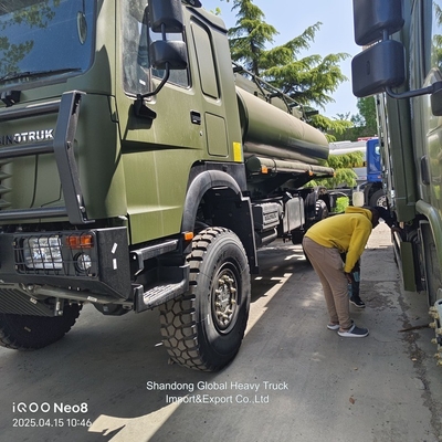 Öltransport Kraftstoffbehälter HOWO Tankwagen mit niedrigem Preishowo 4X4 Kraftstoffbehälter