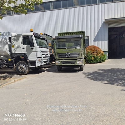 Sinotruk HOWO 4X2 Lastwagen Kühlwagen Boxwagen
