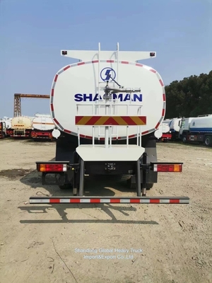 Sinotruk HOWO 4*2 6X4 20000 Liter Wasserbehälter Mini-Lkw