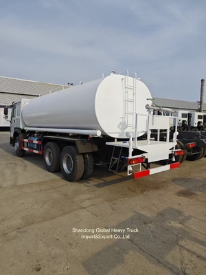 Dieselmotor Sinotruck HOWO 6X4 336PS HOWO 10 Reifen 20000 Liter Sprinkler Wasserbehälter