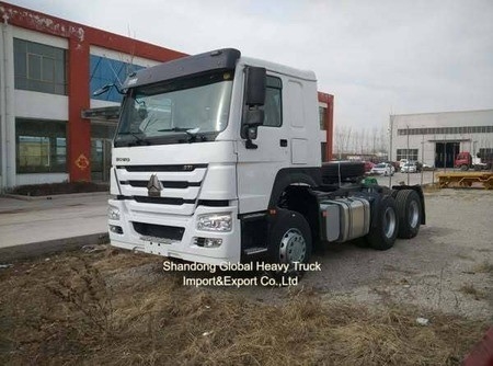 Chinesische bekannte Marke Sinotruk HOWO Schwerlastwagen HOWO 6*4 Traktorwagen mit 410 PS