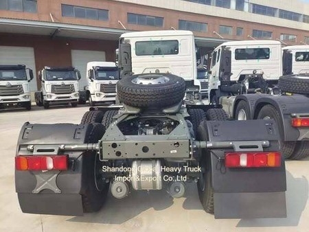 Chinesische bekannte Marke Sinotruk HOWO Schwerlastwagen HOWO 6*4 Traktorwagen mit 410 PS