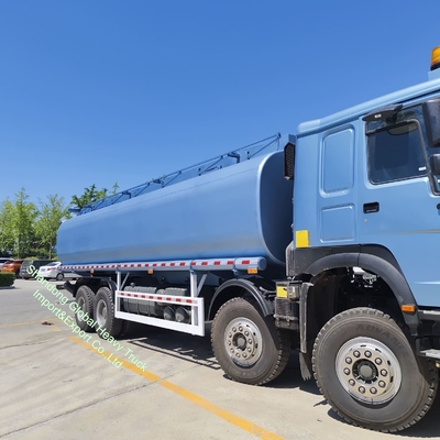 Schwerlast 33000 Liter 8*4 Kraftstofflastwagen HOWO Anhänger Kraftstoffbehälter Dieseltank Ölbehälter Tankwagen