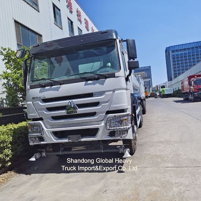 8000L Wasser Tankwagen mit Kohlenstoffstahl Tank und selbstansaugender Pumpe für die Stadtsanierung