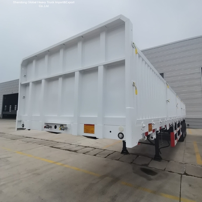 Semianhänger mit drei Achsenzaun für den Transport von Vieh und Schüttgut
