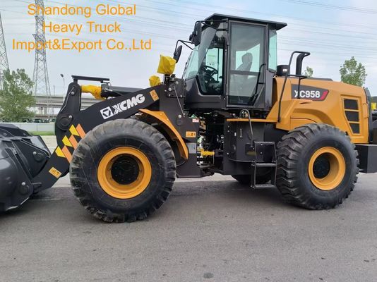 Shantui Engineering Machinery L36-B3 3 Tonnen 1,7 m3 chinesischer Radlader mit Landmaschine