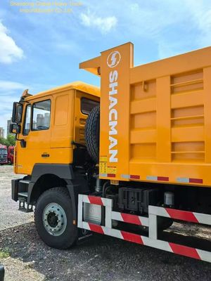 Shacman F3000 6×4 Kipper-LKW mit 25-30 Tonnen Nutzlast, Schwerlastbauweise und hochfestem Stahlchassis