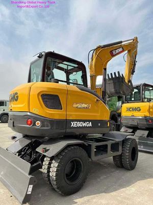 Hocheffizienter 7-Tonnen-Radbagger mit 0,23 m³ Fassungsvermögen und 48 kW Motor für Erdbewegung