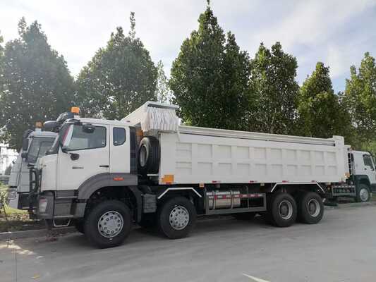 Sinotruk HOWO Nx Hohan 371PS 8x4 Antrieb 40 Tonnen Kapazität Schwerlast-Muldenkipper