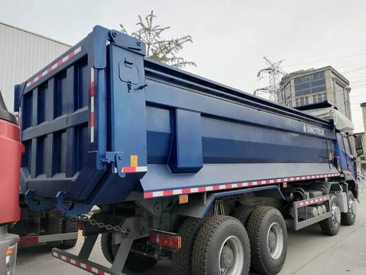 10 Kubikmeter renovierter HOWO Betonmischer mit 371 PS-Motor für kostengünstige Betonlieferung