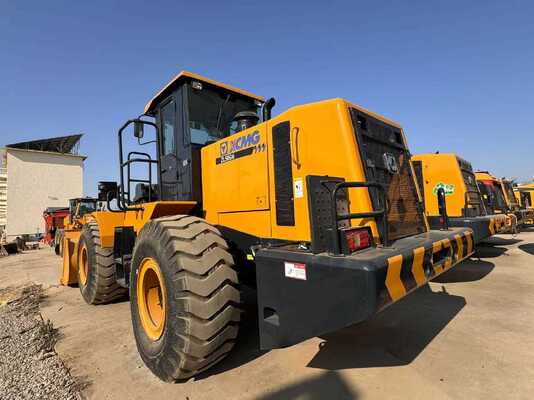 XCMG ZL50GN Radlader mit 5 Tonnen Nennlast, 162 kW Motor und hydraulischer Schaltgetriebe für schwere Bauarbeiten