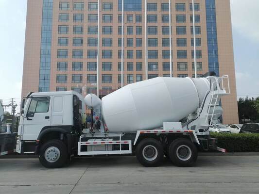 2026 Brandneuer HOWO Betonmischer mit 6x4 Antrieb, 8m3 - 12m3 Trommelkapazität und 336-420 PS Motorleistung für den Bau in Nigeria