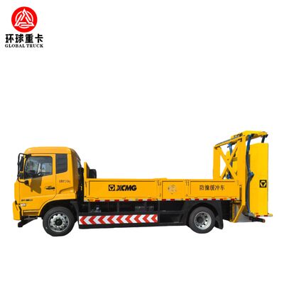 HOWO 4×2 Crash Cushion Truck mit 350 PS und energieabsorbierendem Schutzsystem für Sicherheit bei der Straßenwartung
