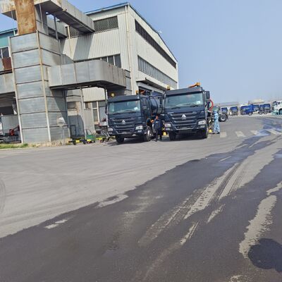 HOWO 15CBM Vakuum-Abwassersaugwagen mit 266-PS-Motor und 6×4-Antrieb für die Reinigung von Klärgruben