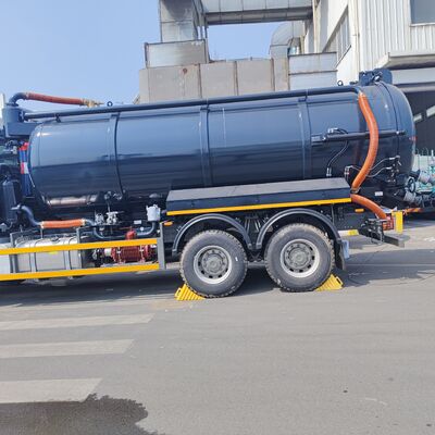 HOWO 15CBM Vakuum-Abwassersaugwagen mit 266-PS-Motor und 6×4-Antrieb für die Reinigung von Klärgruben