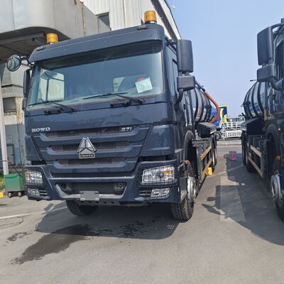 HOWO 15CBM Vakuum-Abwassersauger mit 6×4 Antrieb und 266 PS Motorleistung für die Reinigung von kommunalen und industriellen Abfällen
