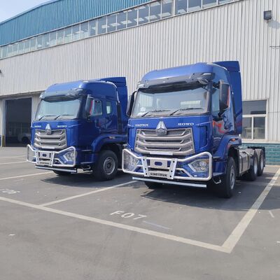HOWO NX Traktorfahrzeug mit 6×4 Antriebsrädern, schwerer Dieselmotor und Hochdach-Schlafsack für Bergbau und Fernfracht