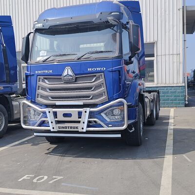 HOWO NX 6×4 Traktorwagen mit 420 PS Dieselmotor Schwerlast-Handgetriebe und verstärktem Chassis für den Bergbau