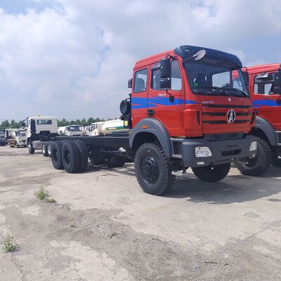 BEIBEN 2642 6×6 Bergbaudump Truck mit 420 PS Weichai-Motor und 30-40 Tonnen Nutzlast für den schweren Bergbau