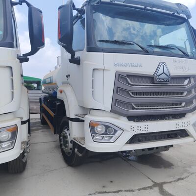 HOWO NX 6×4 CNG-Tankwagen mit 400 PS-Motor und 20 t Nutzlast für den Transport von Diesel und Benzin