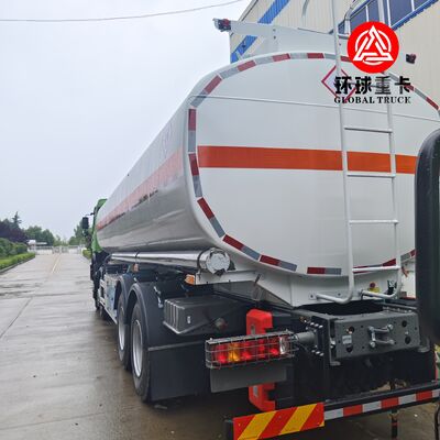 Beiben 8x8 35000L Bergbau-Kraftstoff-Tankwagen mit Schwerlastfahrgestell für Kongo Afrika