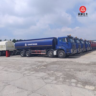 HOWO NX 8x4 30000L Tankwagen Schwerlast-Diesel-Tankwagen für den ghanaischen Markt