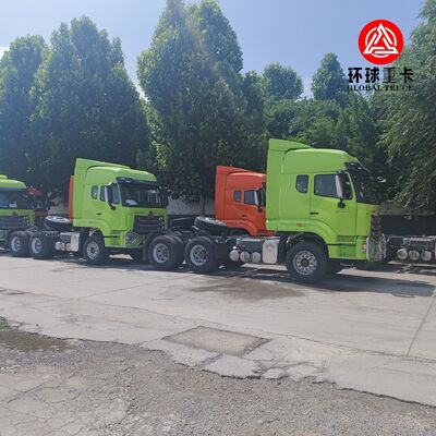 Sinotruk HOWO NX 430PS 6x4 Antriebskonfiguration Schwerlast-Sattelzugmaschine für die internationale Logistik