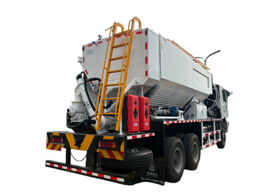New SHACMAN 6×4 Bulk Emulsion Mixing and Charging Truck with 300 kg/min Efficiency and 8-23 m Telescopic Hose Arm