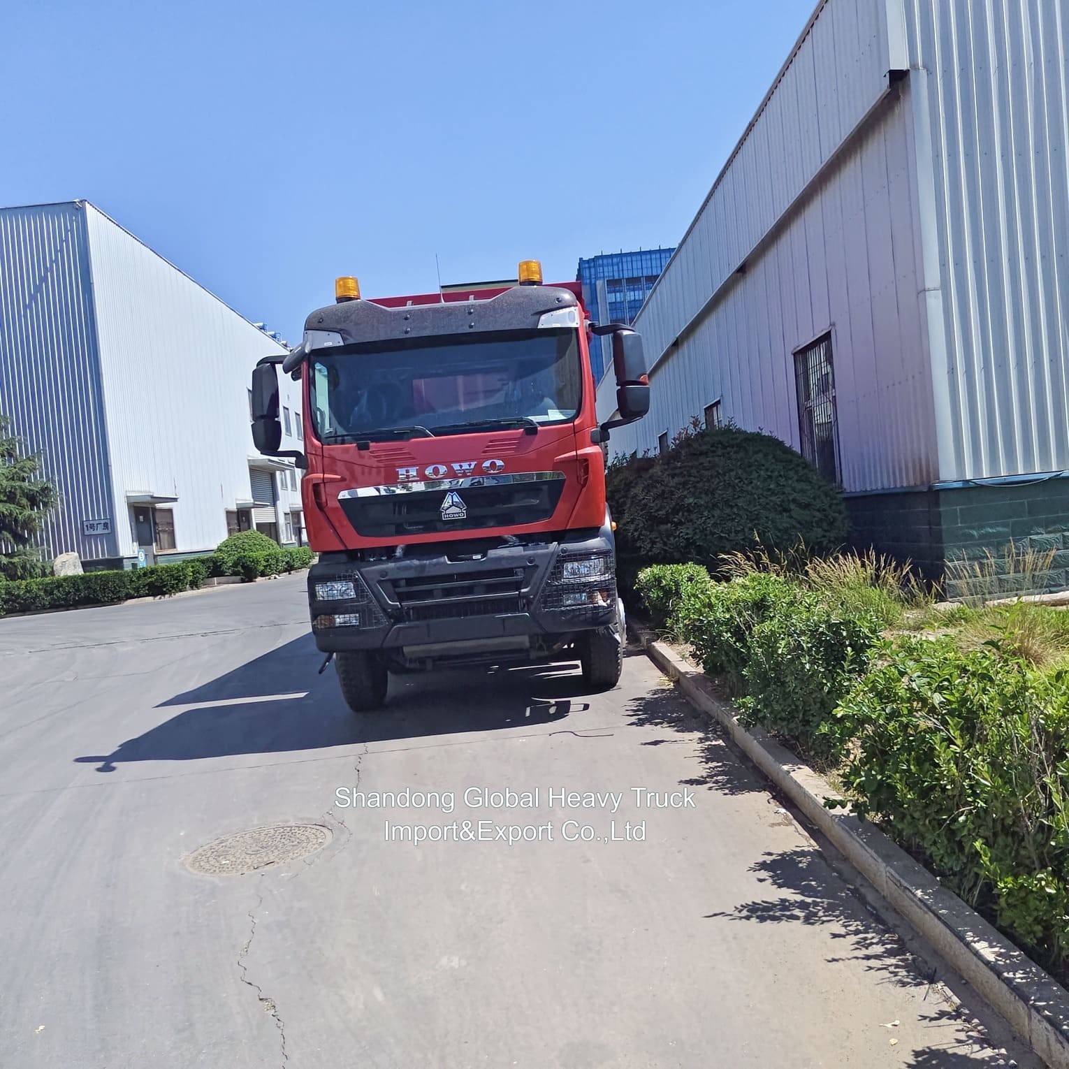 Sinotruk / HOWO Sitrak F3000 A7 371PS 8X4 6X4 Sattelzugmaschine mit manuellem und automatischem Getriebe Kipper