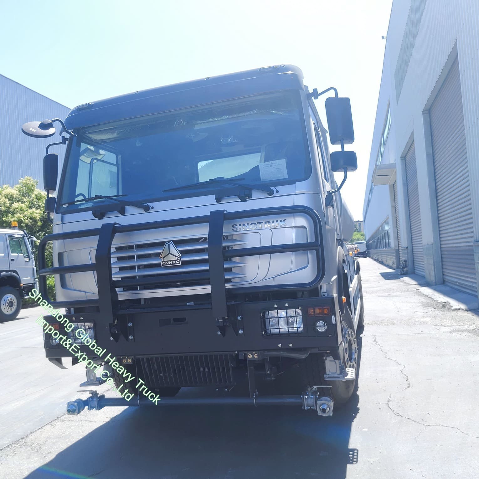 China Gebraucht/Neufahrzeug Sinotruk HOWO 6*4 und 8*4 371HP-375HP