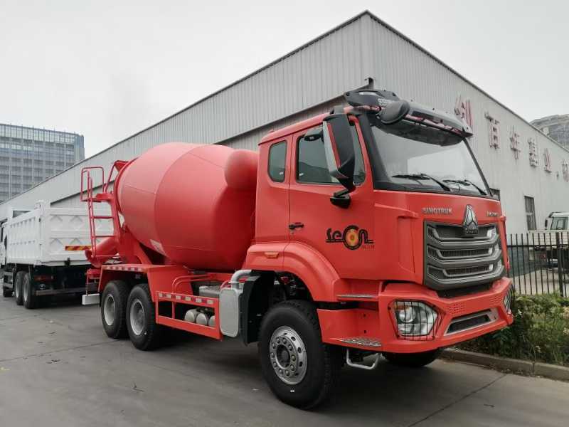 Gebrauchtes neues Sinotruk HOWO 4X2 6X4 8cbm 10cbm 12cbm Betonzementmischfahrzeug zum Verkauf