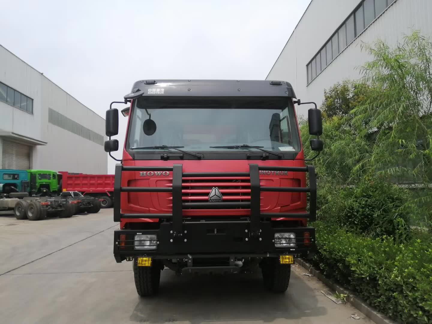 Sinotruk Heavy Duty 8X4 HOWO Nx Tipper Bergbau Bergbau Tipping Dump Truck