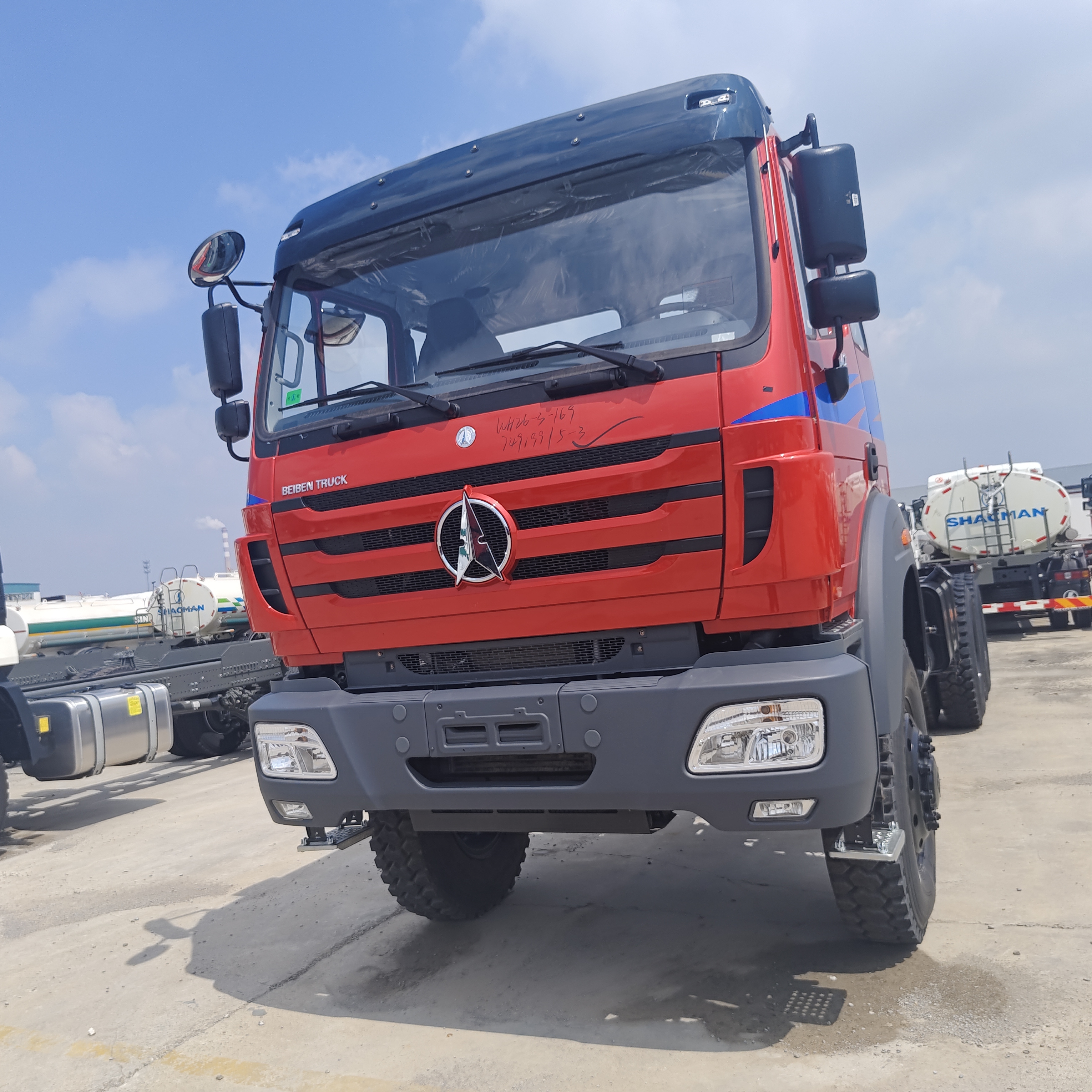 BEIBEN 2638 6×4 Schwerlast-Sattelzugmaschine mit 380 PS WEICHAI-Motor und Mercedes-Benz-Technologie-Chassis