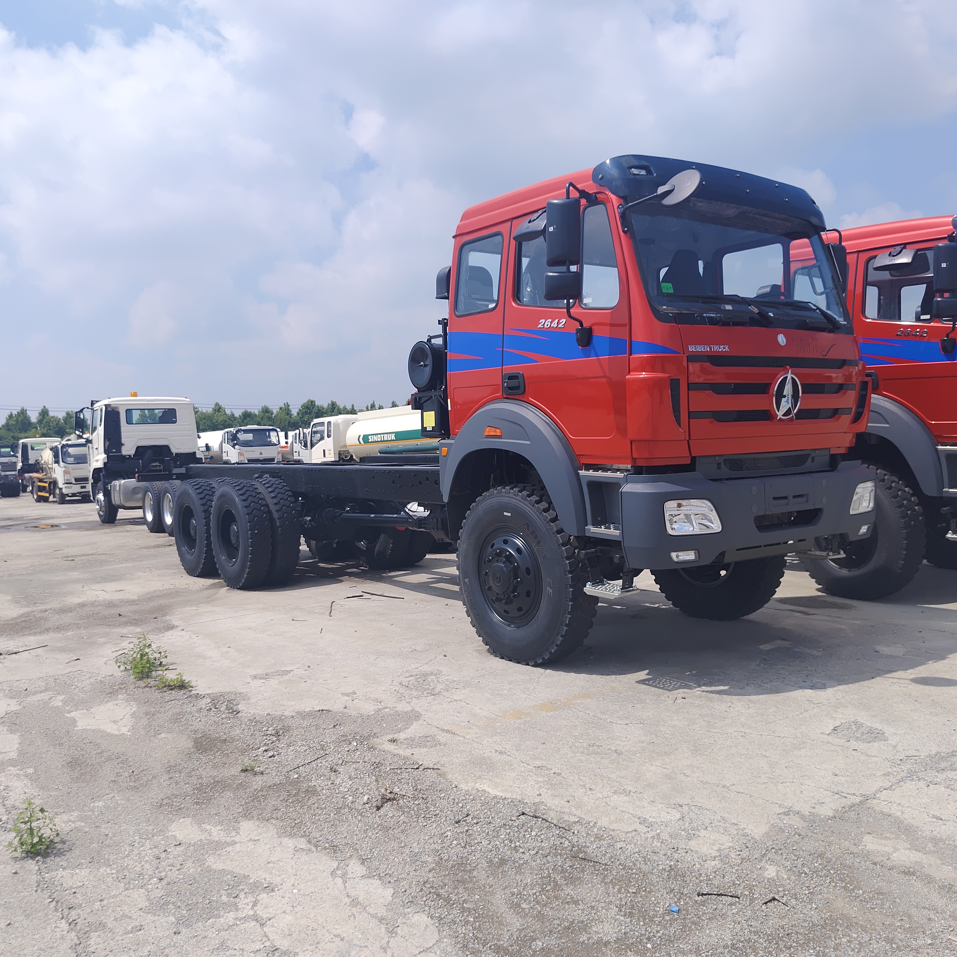 BEIBEN 2642 6×6 Bergbaudump Truck mit 420 PS Weichai-Motor und 30-40 Tonnen Nutzlast für den schweren Bergbau