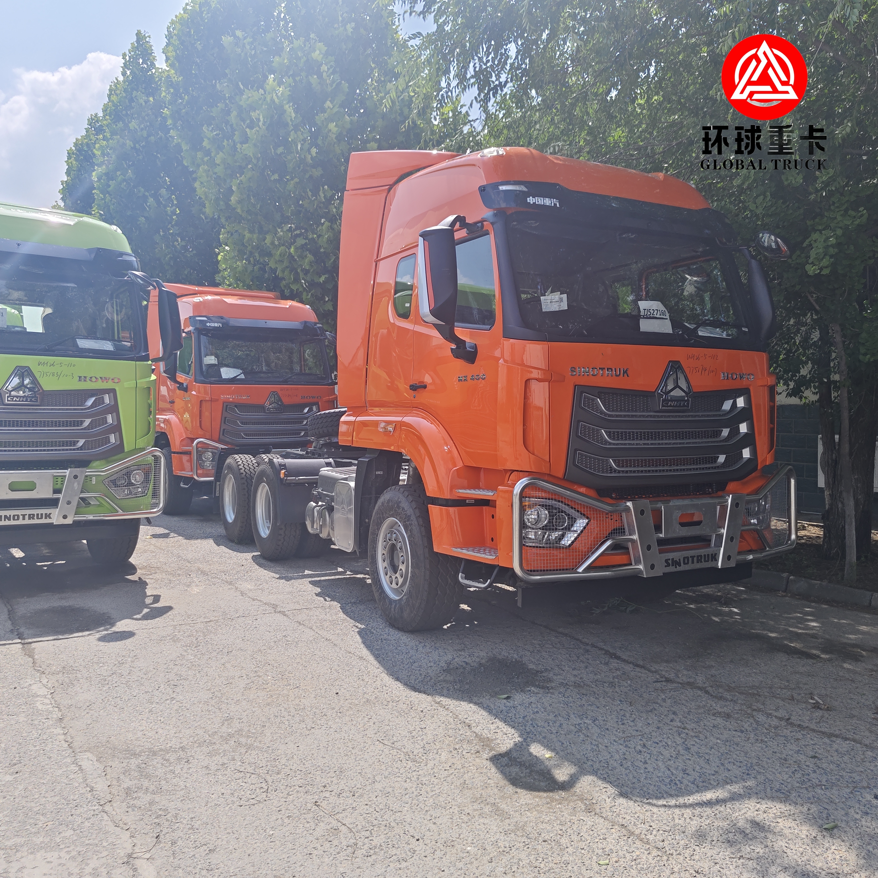 Brandneuer Sinotruk HOWO NX 400PS 6x4 Schwerlast-Sattelschlepper für den internationalen Güterverkehr
