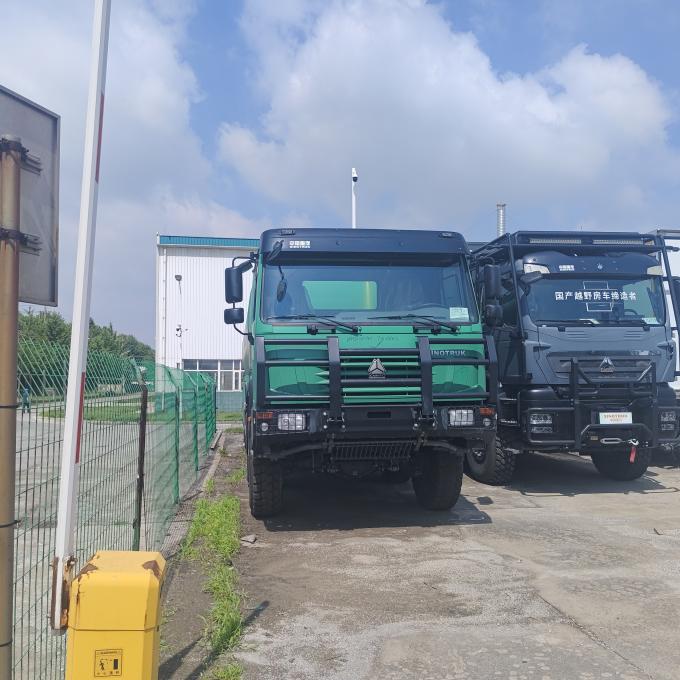 HOWO 6×4 Water Tank Truck side view
